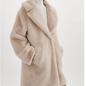 Lamarque Faux Fur Linnea coat NWT